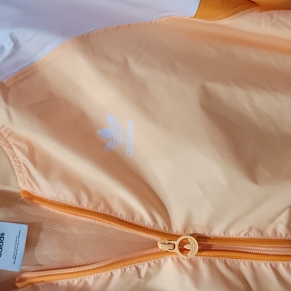 NWT Men's size S Adidas windbreaker/track jacket - Picture 9 of 9